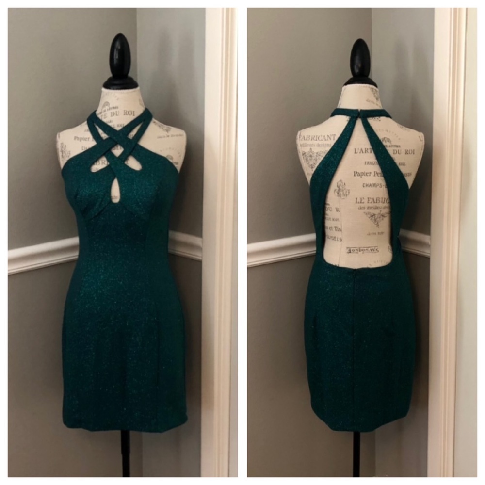 NEW JOVANI SZ 12 HUNTER GREEN SHIMMER CROSS OVER FORM FIT COCKTAIL DRESS